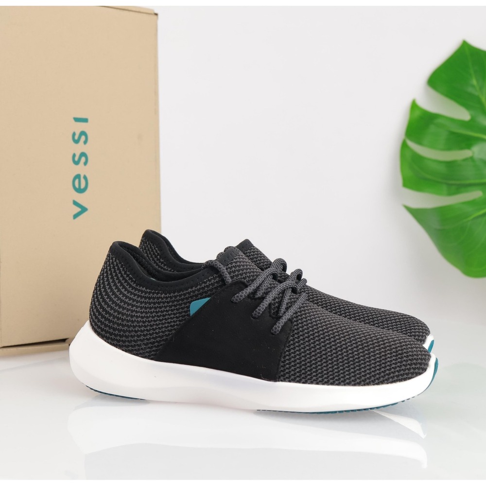 Vessi Shoes Womens Everyday Classic Sneaker Size 6 Waterproof Black Knit Comfort